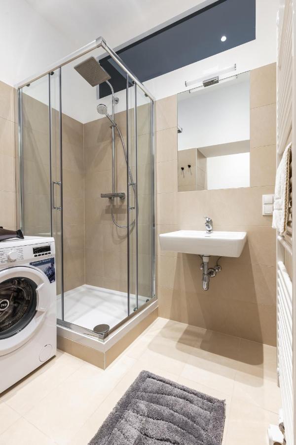 Trendy Apt With - Smart Tv, Coffee Machine In Meidling Viena Exterior foto